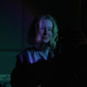 Meet your Posher, Isobel